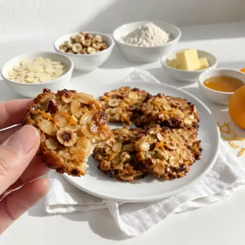 KI-generiertes Symbolbild: Rezept für Florentiner aus dem Airfryer mit Haselnüssen und Orange