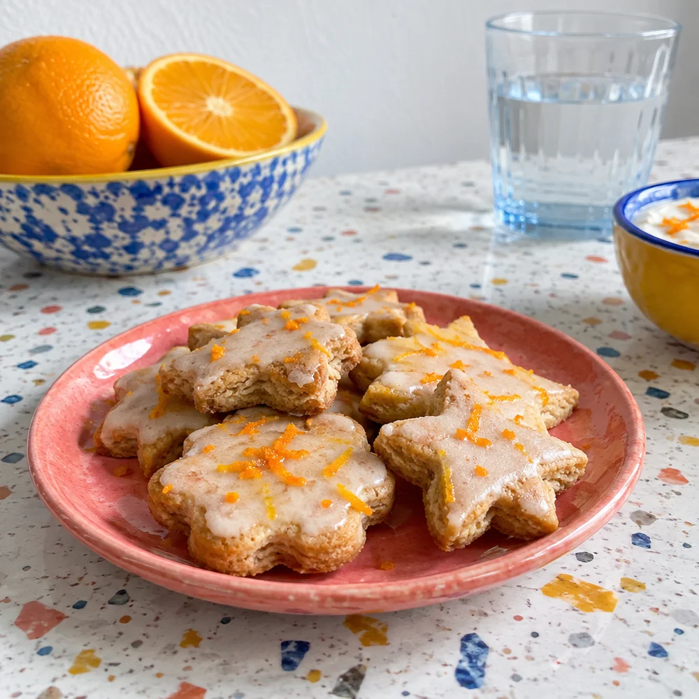 High-protein cut-out cookies with quark and orange