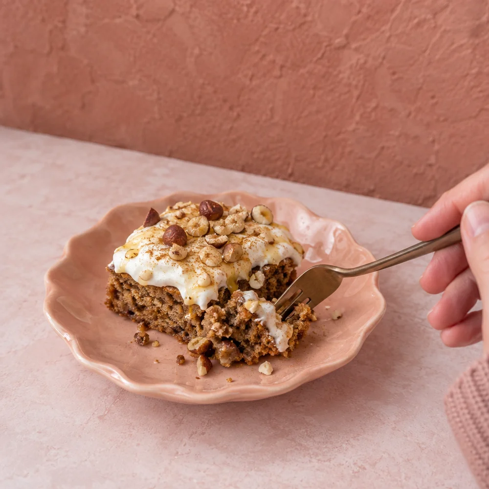 High-protein Lebkuchen (German gingerbread) with skyr and hazelnuts