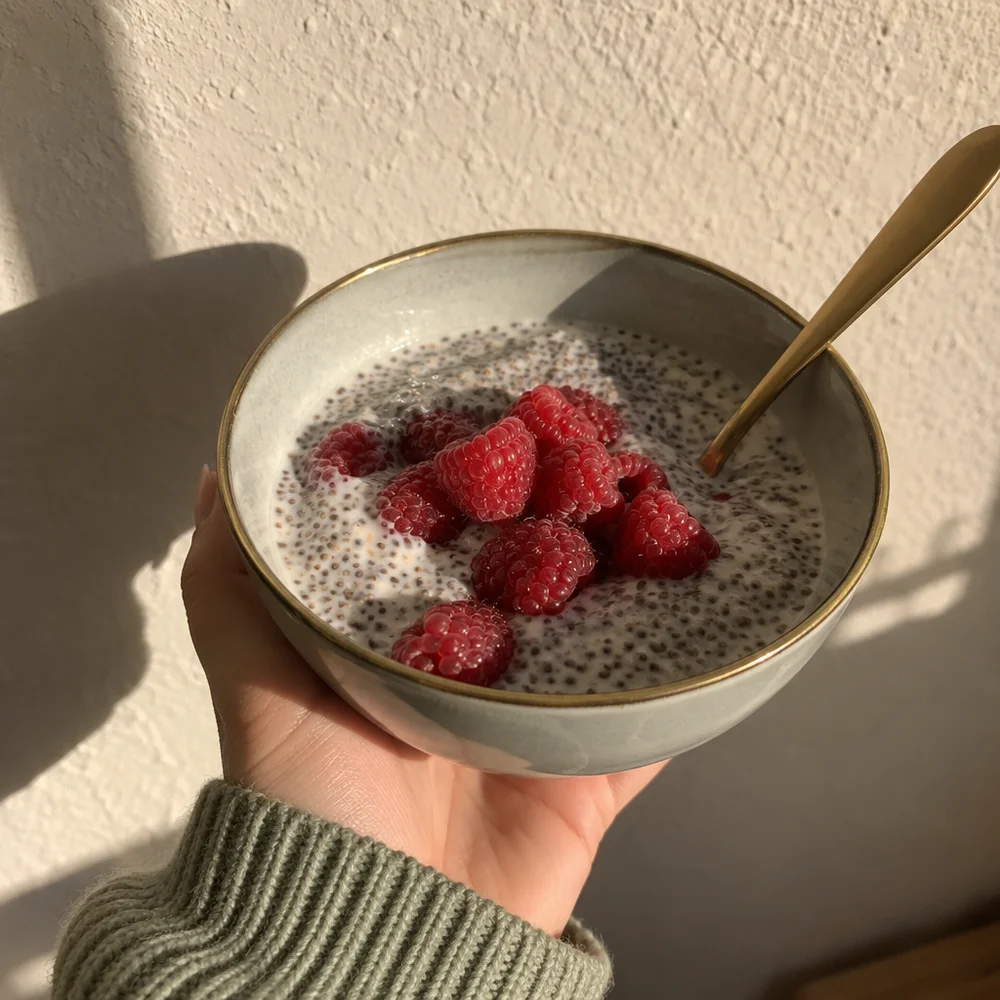 Raspberry chia pudding with almond milk
