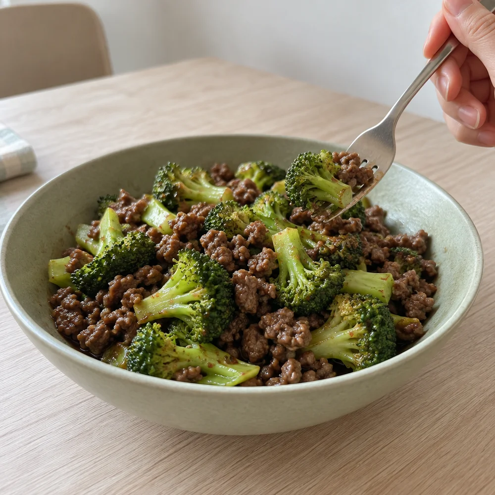 Keto beef and broccoli bowl