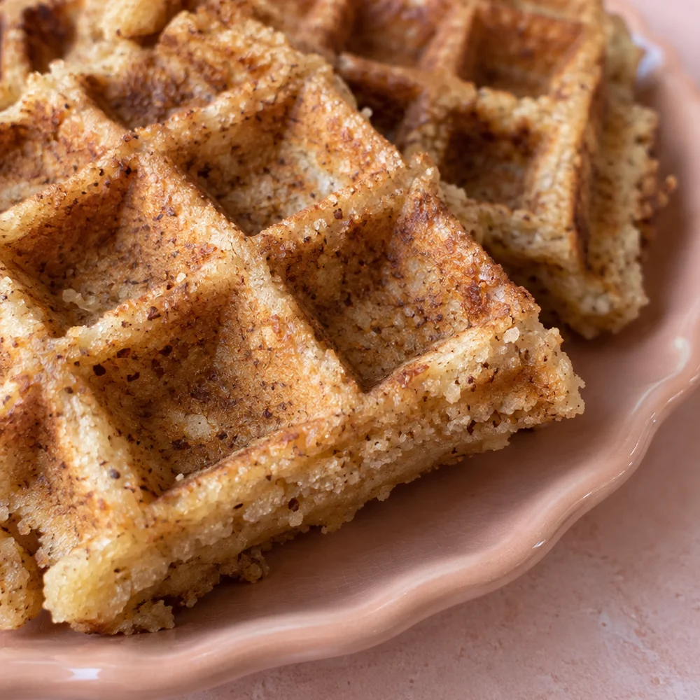 Low-carb waffles with almond flour and cinnamon