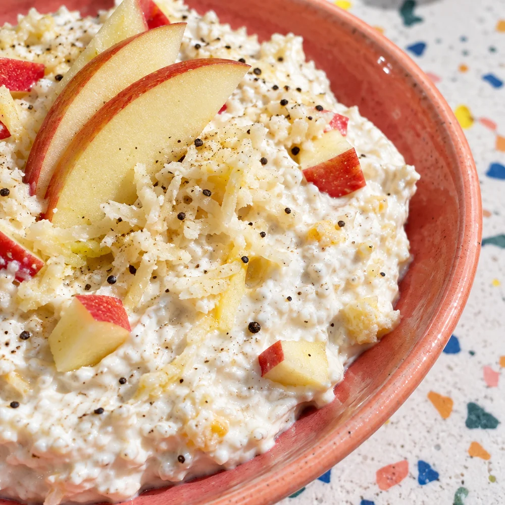 Horseradish and apple dip with quark for fondue and raclette