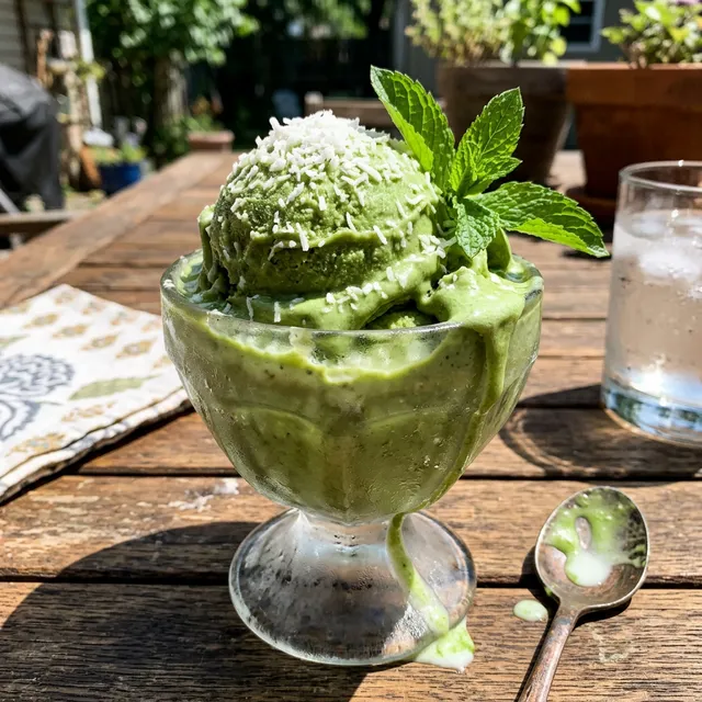 Gluten-free raspberry and almond ice cream (nice cream)