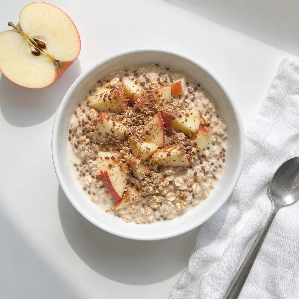 Vegan apple and cinnamon overnight oats