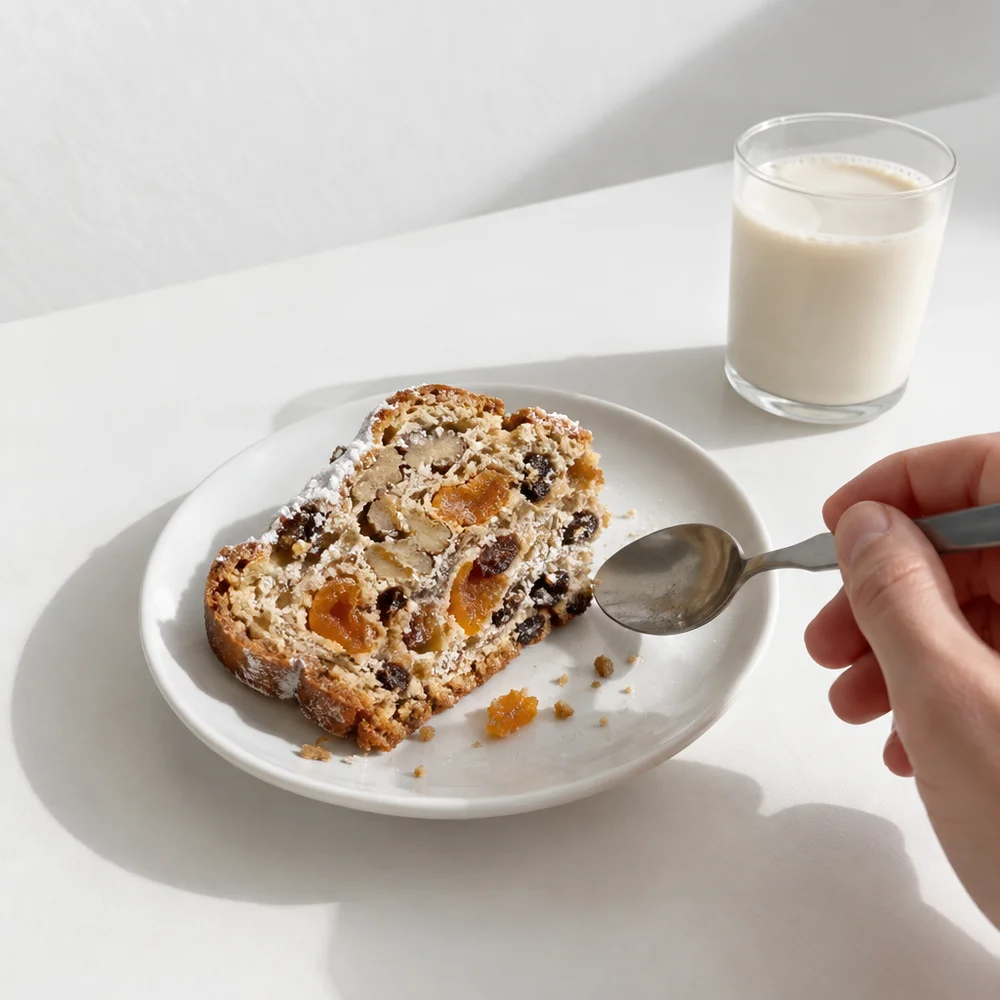 Vegan stollen with apricots, walnuts and spelt