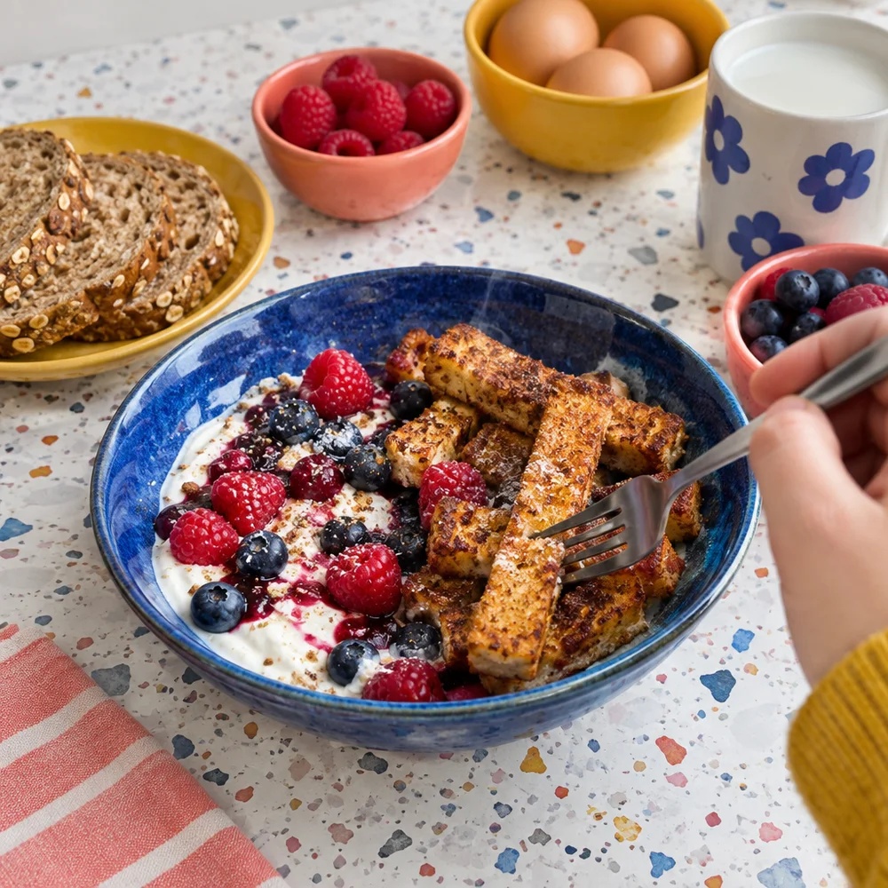 Vegetarian air fryer French toast sticks with berries and skyr