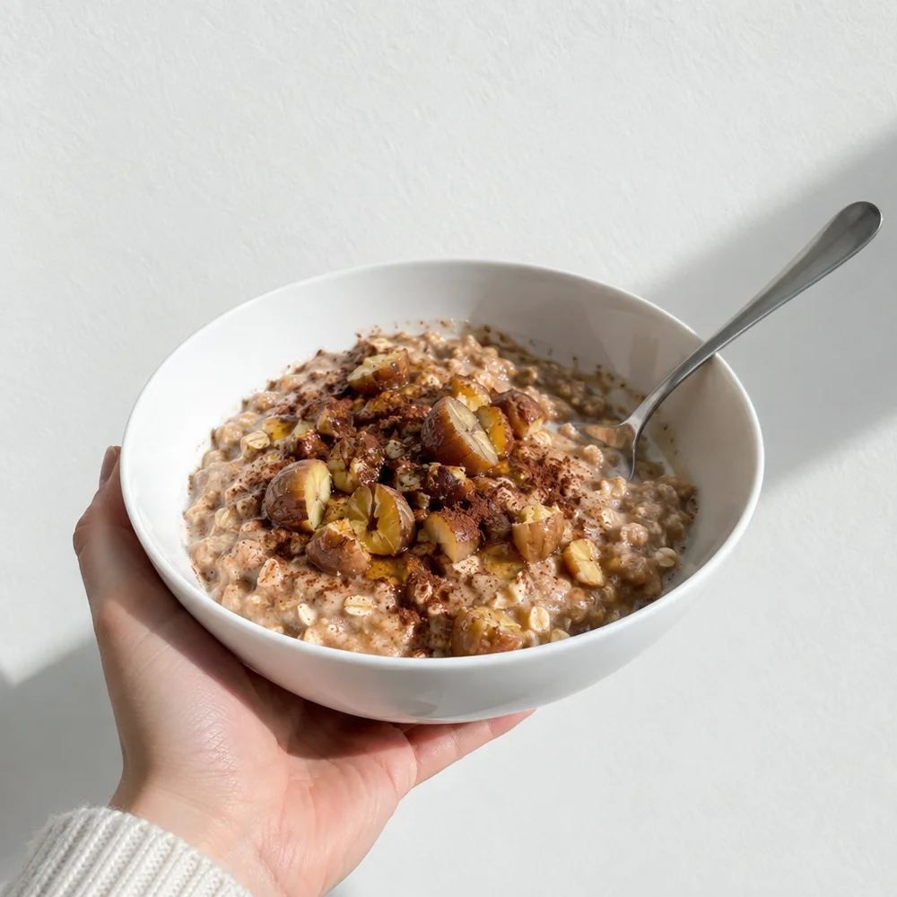 Vegetarian chestnut porridge with spelt flakes, cocoa and honey